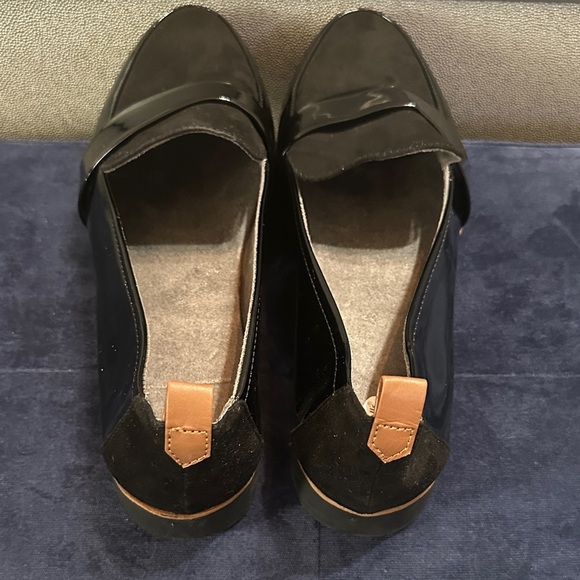 Dr. Scholl's Black Patent Leather & Suede Loafers - Picture 8 of 10